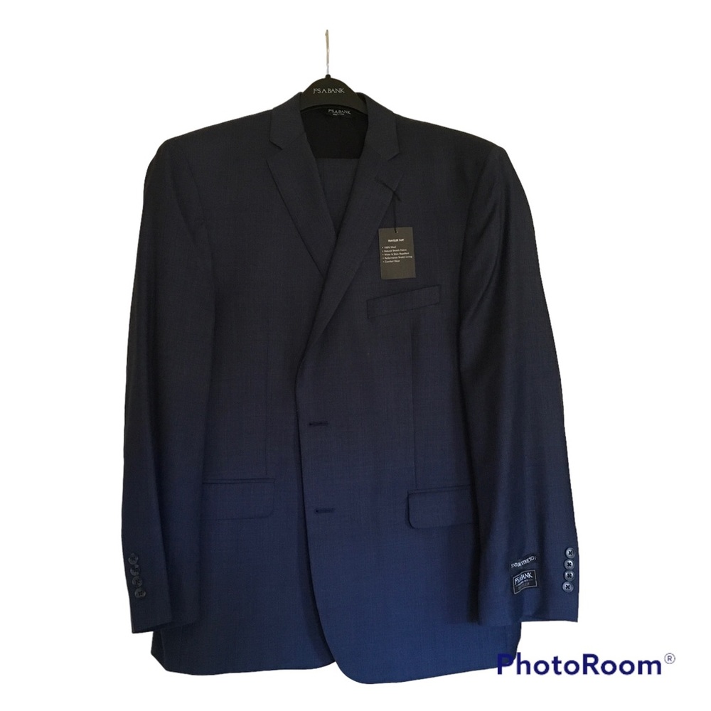 NEW Men’s Jos A Bank Traveler’s Suit 48L/43W in Navy Blue